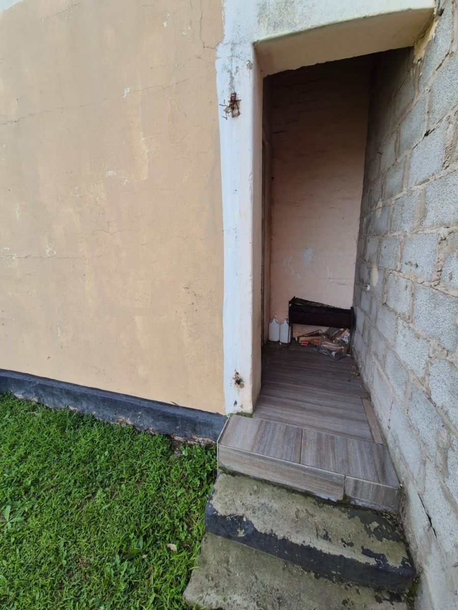 3 Bedroom Property for Sale in Algoa Park Eastern Cape